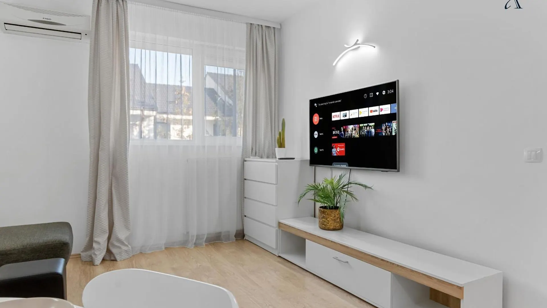 Apartment In Rin Otopeni